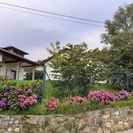 Landhaus Y Casa La Paredana, *
